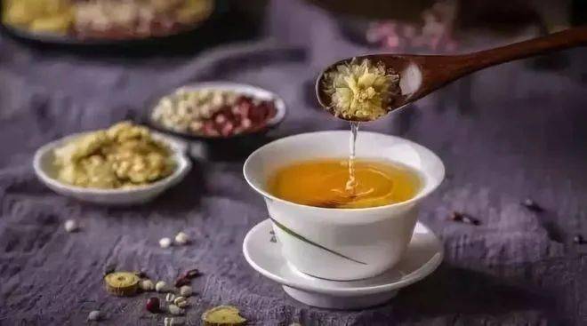 探索茶疗，适合高血压患者的降压茶推荐