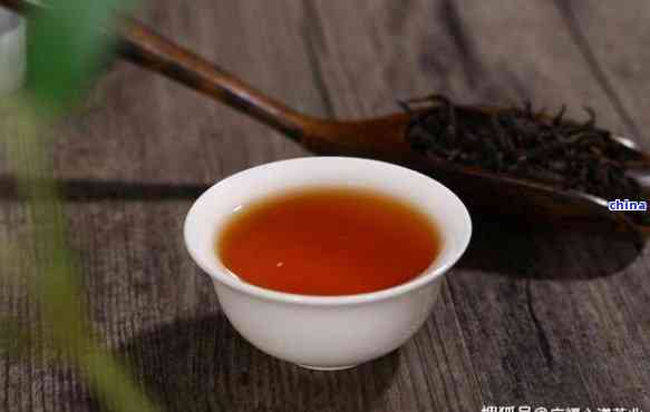 探索茶的神奇功效，哪一种茶有助于降血脂降血压？