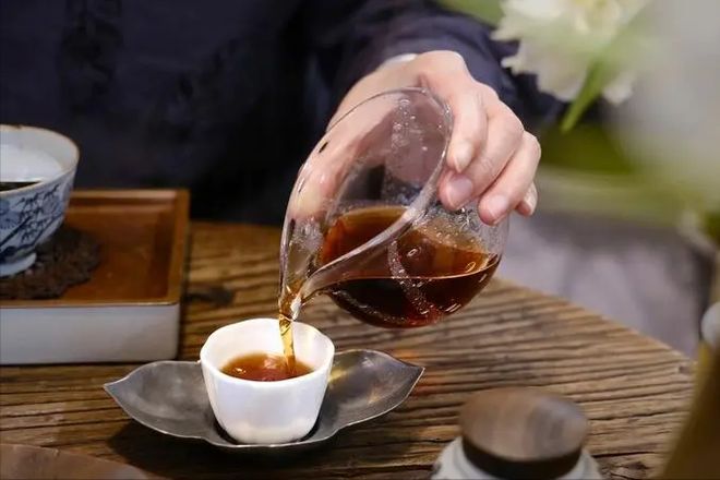 探索好喝又降糖的茶，健康饮品的完美选择