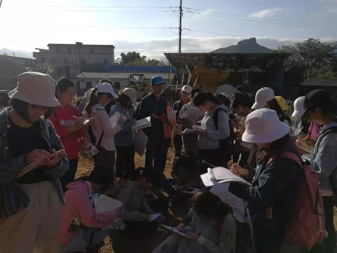 探索世界，百科常识知识大全地理书籍电子版