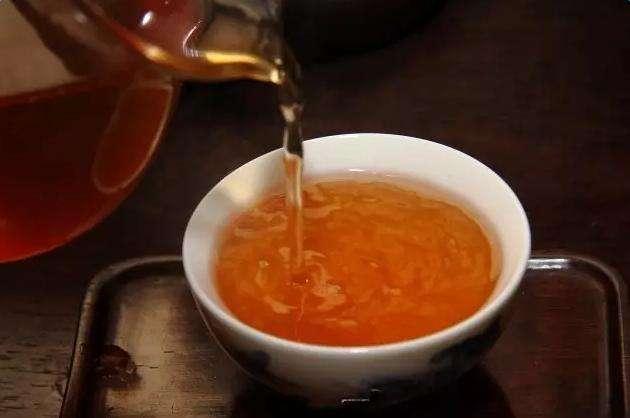 探索茶文化，揭秘哪些茶类有助于降低血糖